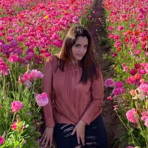 Meet your Posher, Mariana